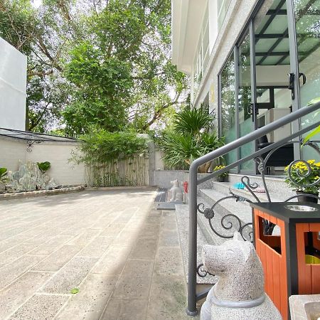 Hotel Home Ho Chi Minh City Exterior photo